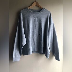 NEW Nike Women’s Grey Pullover Drop Shoulder Sweater 2X